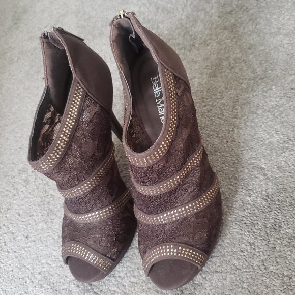 Bella Marie Brown lace heels - Picture 7 of 12
